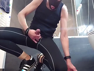 Wank in yoga pants and sneakers