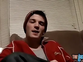 Foot fetish twink works not susceptible his fat flannel until its cum time